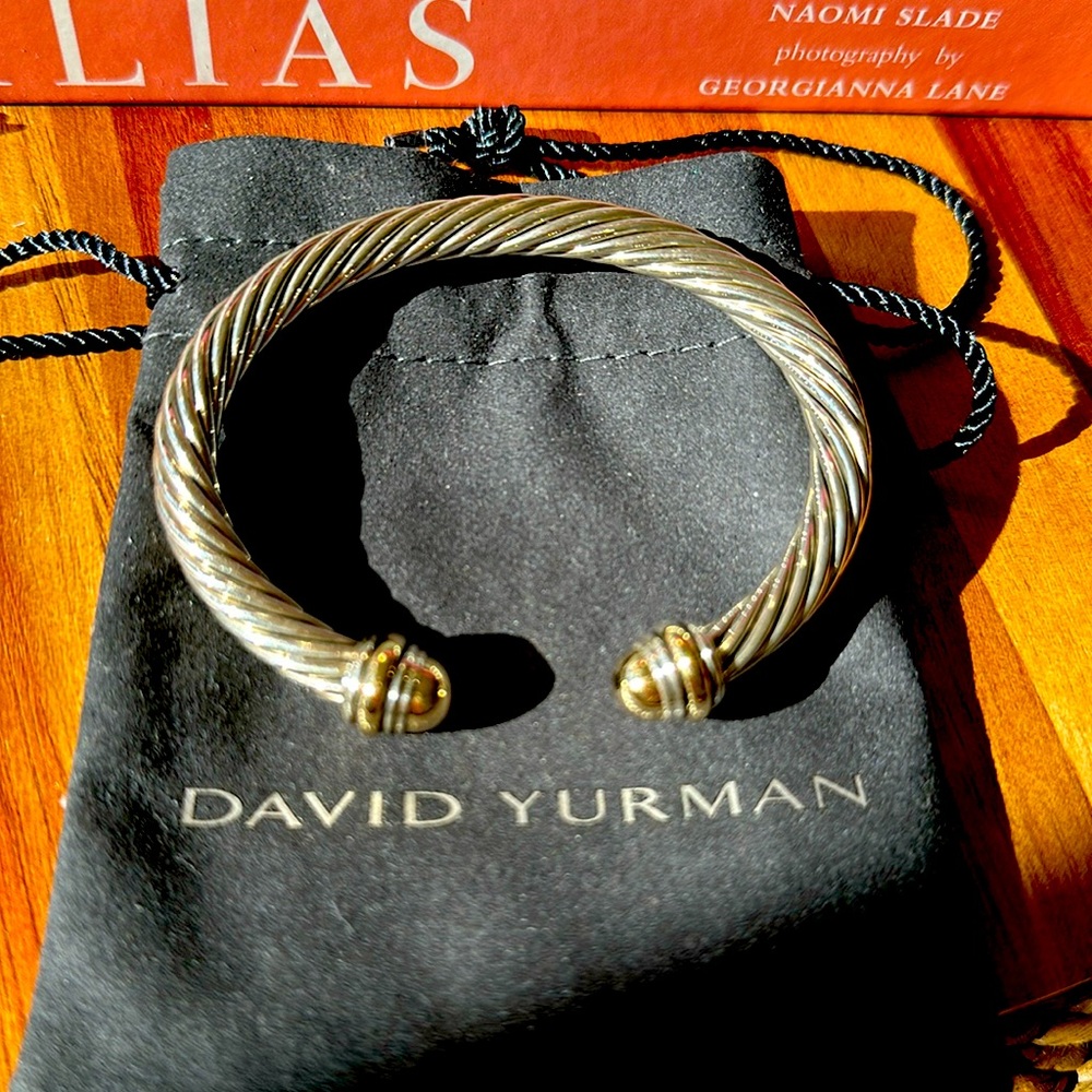 David Yurman
Cable Classic Bracelet with 14K Yellow Gold